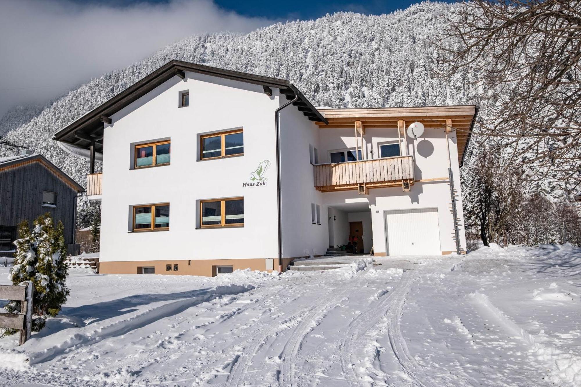 Haus Zak Apartment ชาร์นิทซ์ ภายนอก รูปภาพ